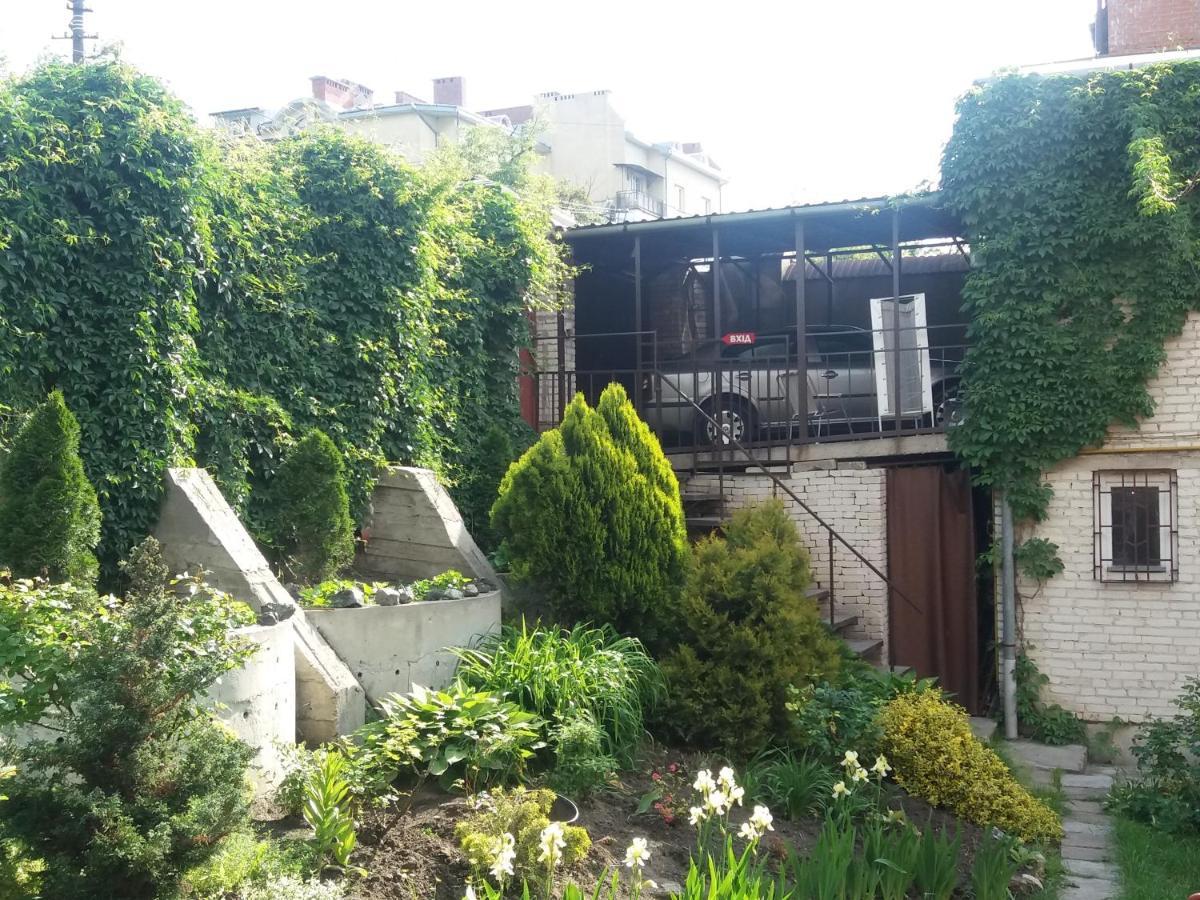 Hotel "ArtTrakt" Lemberg Exterior foto